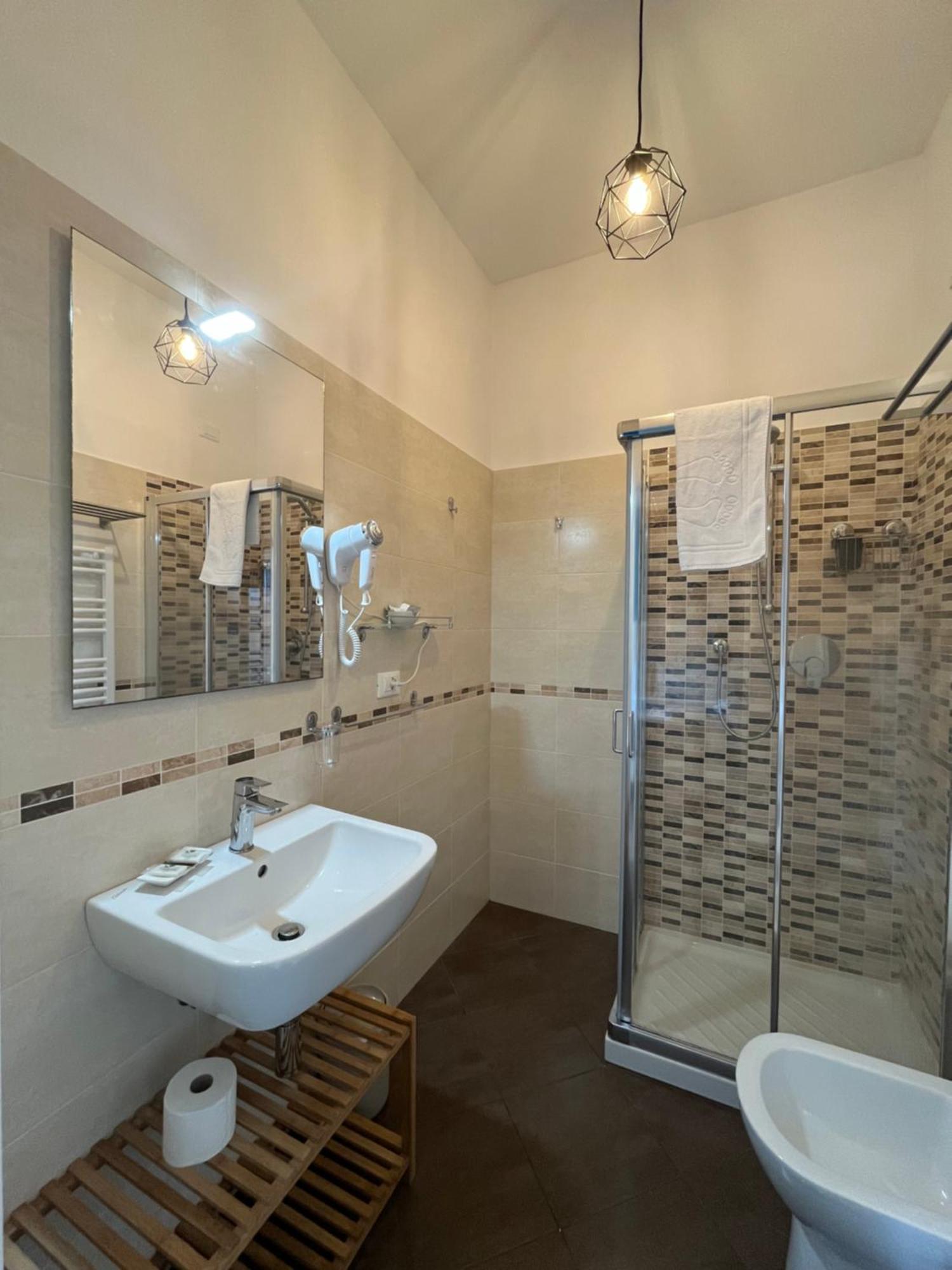 Porta Alla Croce Guest House Florence Bilik gambar